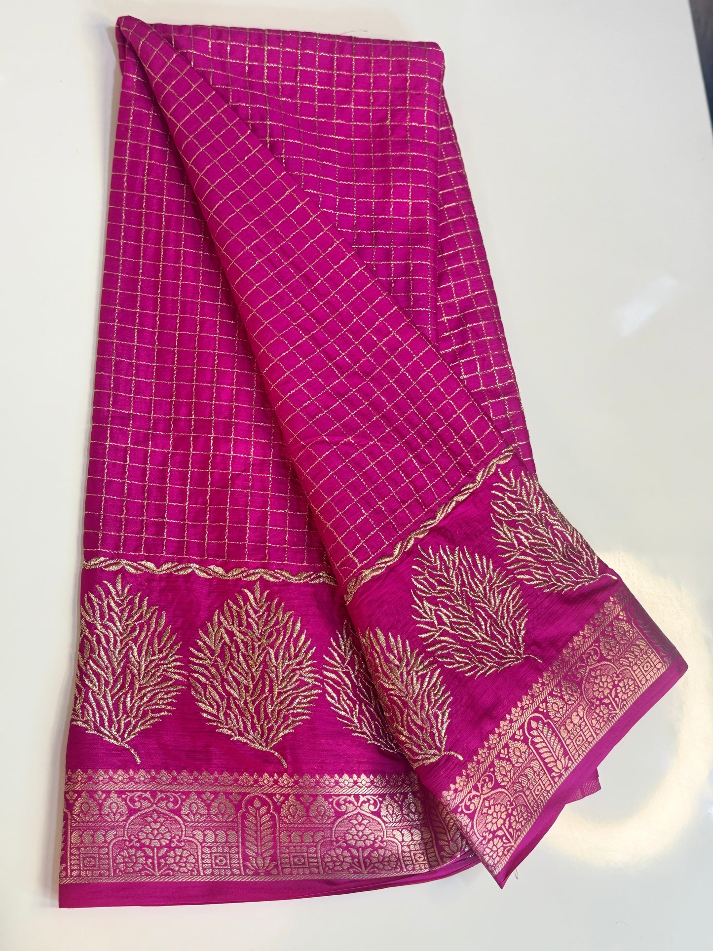 VISCOSE CREPE SAREE