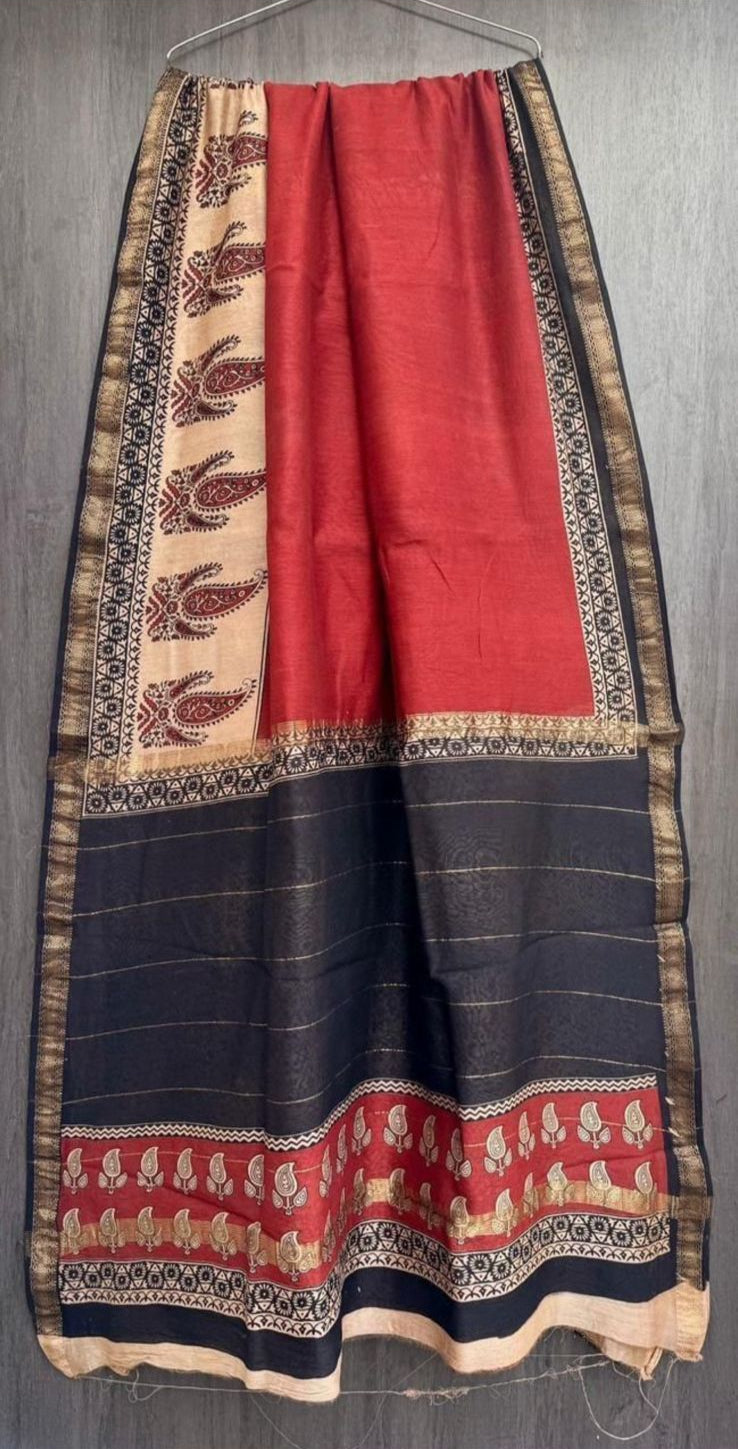 Maheshwari Silk Saree - Red prints