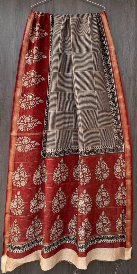 Maheshwari Silk Saree - Black lines with red prints