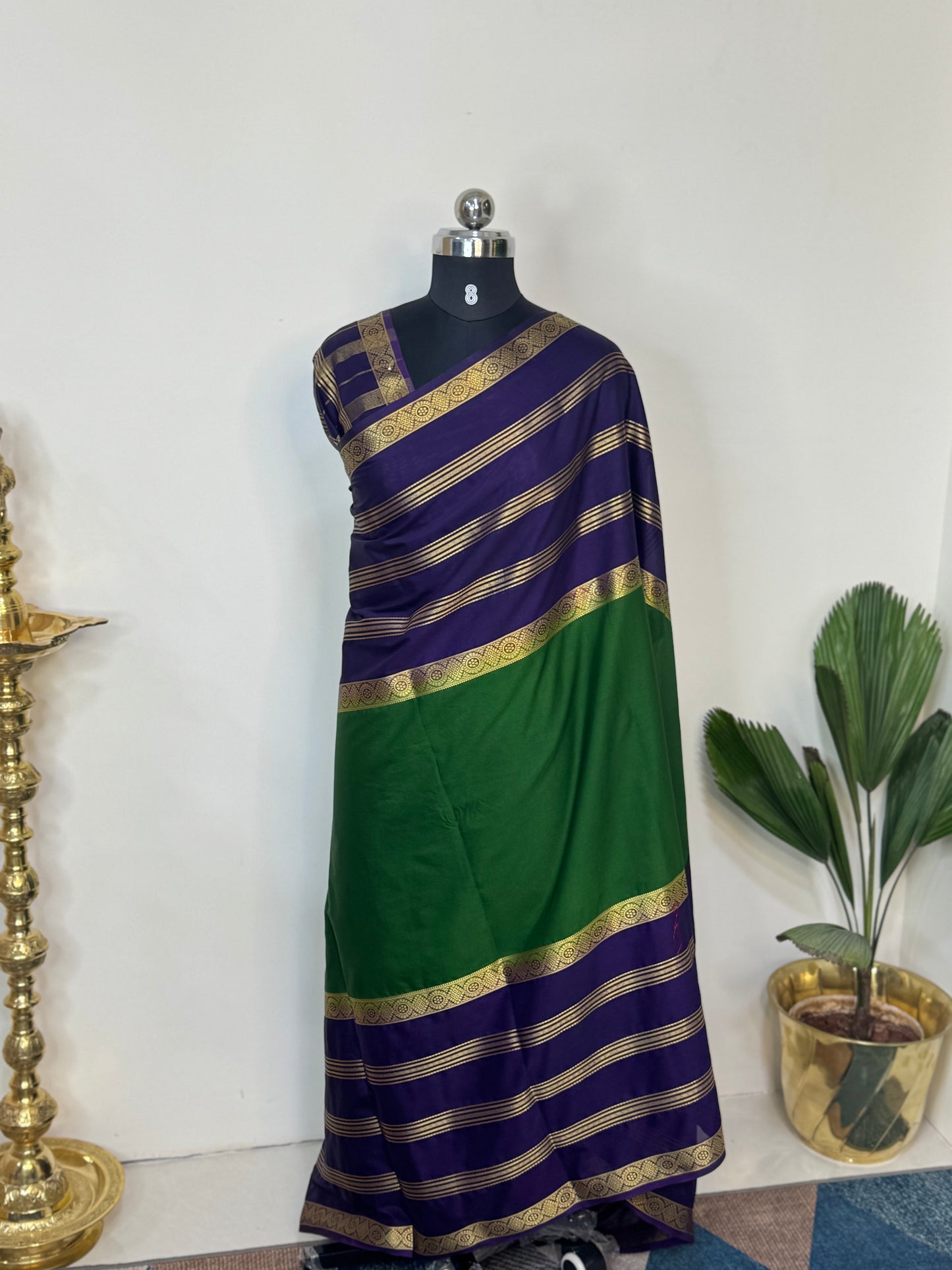 2D SEMI CREPE SAREES IN GREEN AND PURPLE COMBINATION